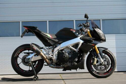 Aprilia Tuono V4 met RSV4 kont