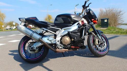 Aprillia Tuono 1000rr uit 2007 met 32000km