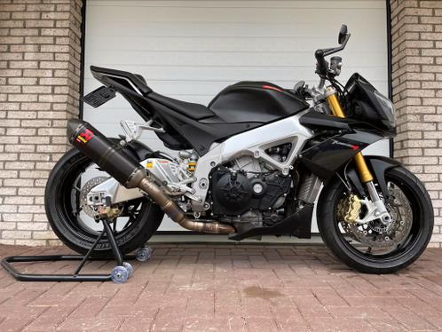 Aprillia tuono v4 2013 zwart