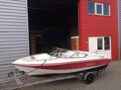 Aquatron 180 LX bowrider leuke sportboot