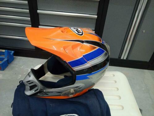 Arai cross helm MX-3 maat L