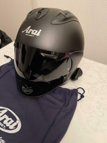 Arai SZ-R Vas mat zwart maat XL met Sena SMH5 communicatie