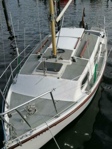Aran 18 kimkieler met motor en trailer