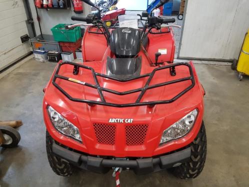 Artic Cat 450 showroom model