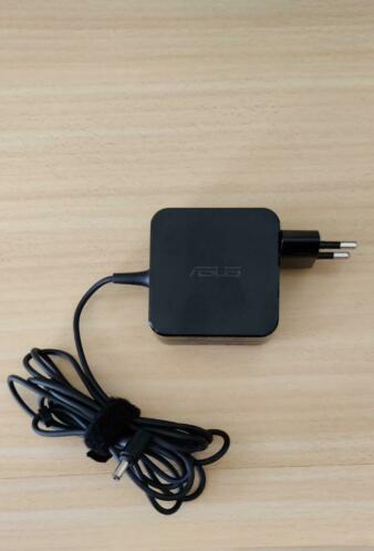 ASUS A540S laptop adapter.