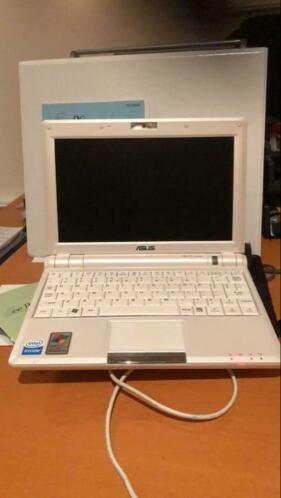Asus Eec mini laptop, 22cm, Windows XP.