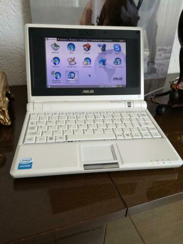 Asus Eee PC 4G.