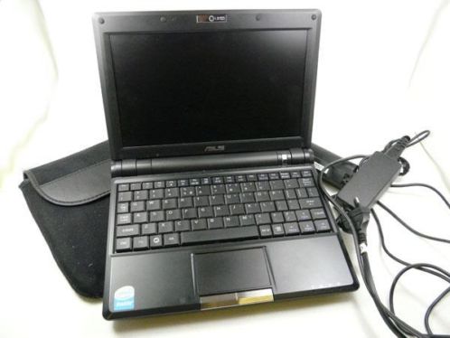 Asus eee PC 900 mini laptop