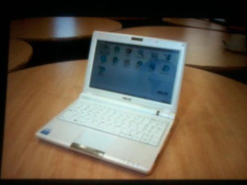 Asus Eee Pc 900 Mini Laptop gt gt gt  60