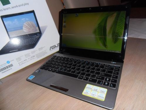 Asus Eee PC Seashell 12.1