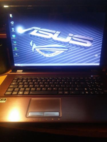 Asus K73SV 17.3 inch i7 en 8 GB