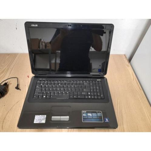 Asus Laptop 17,3 inch windows 10