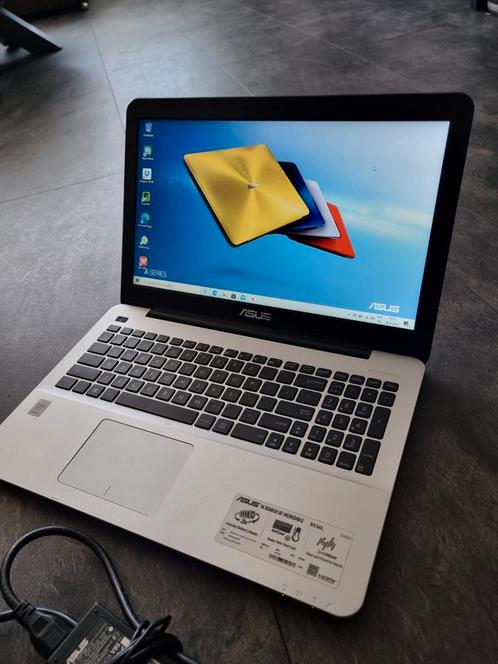 Asus laptop R556L intel Core i7 windows 10 home
