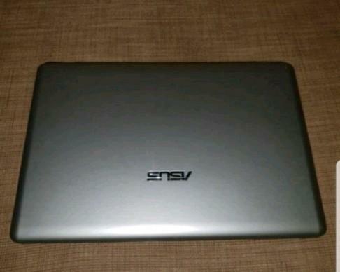 Asus mini laptop