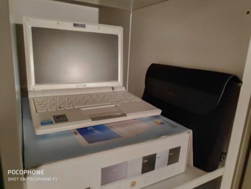 Asus mini laptop Eee pc 900 series