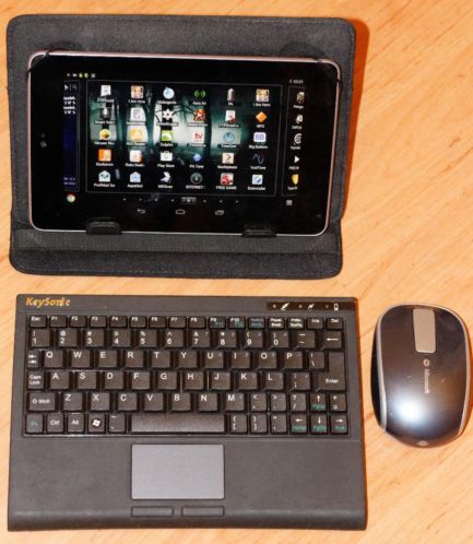 Asus Nexus 7 met Bluetooth toetsenbord en muis.