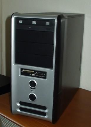 Asus Pentium 4 computer met Windows 7 Ultimate 32 bit SP1. 