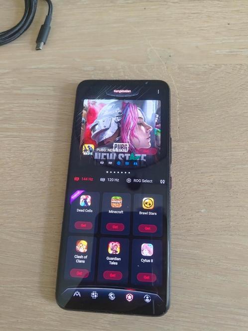 Asus ROG phone 5    voor amp achter glas beschadigd