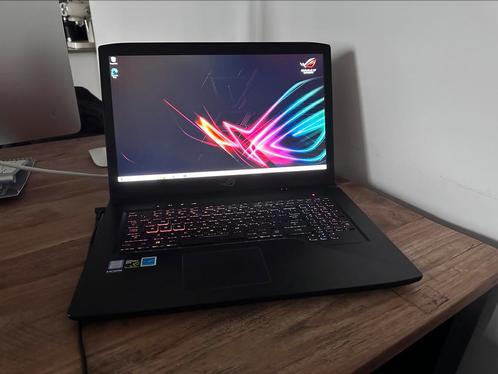 ASUS ROG STRIX Gaming Laptop GTX 1060, i7-7700HQ, 16GB RAM