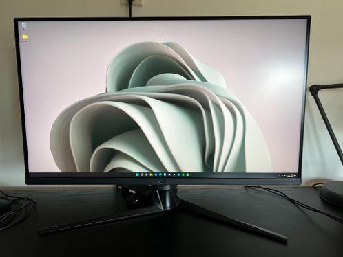 ASUS ROG Swift PG329Q  32 inch monitor  1440p  175Hz