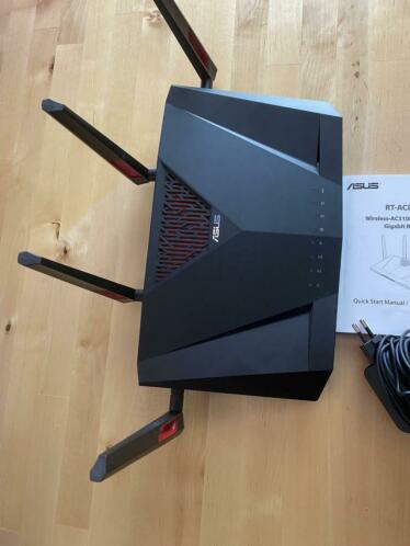 Asus Router RT AC88U (Jan 2020 factuur aanwezig)