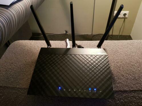 Asus RT AC66U router