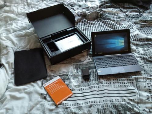 Asus transformer book, laptop en tablet in een (INCL OFFICE)