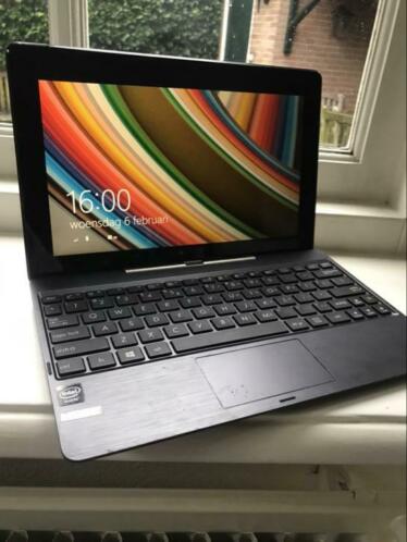Asus Transformer  notebook T 100 TAF nieuwstaat