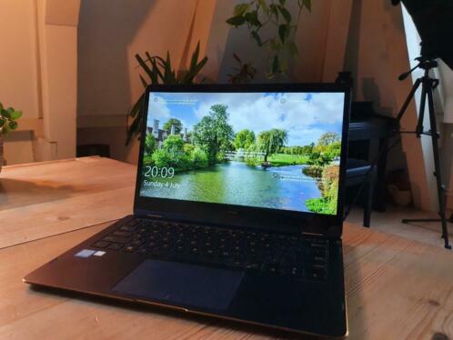 Asus Zenbook Flip S 2-in-1 Laptop en Tablet (inclusief pen)