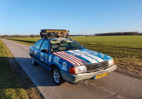 Audi 100  (START NIET)