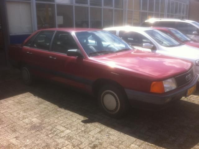 Audi 100 wegenbelasting 120,- per jaar 899,-