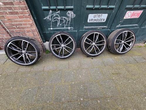 Audi 20 inch velgen met banden