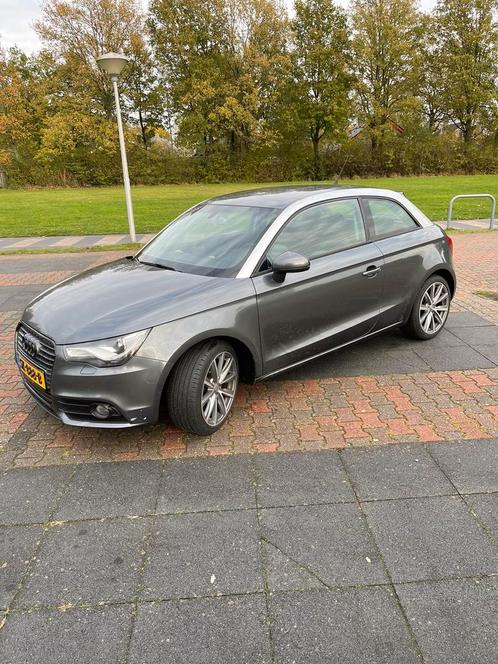 Audi A1 1.2 Tfsi 63KW 2010 Grijs