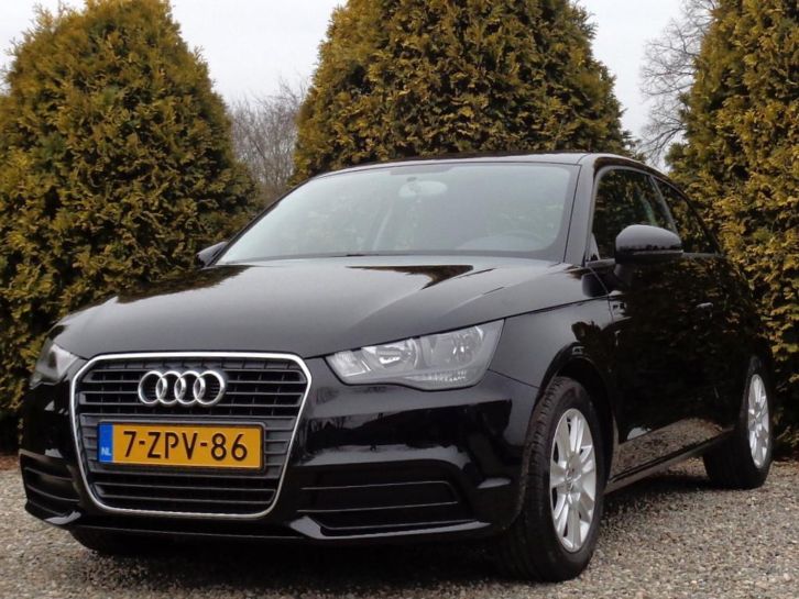 AUDI A1 1.2 TFSI ATTRACTION PRO LINE  Topstaat 