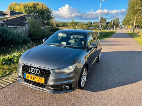 Audi A1 1.6 TDI 66KW SB S-tronic 2014 Grijs S-line