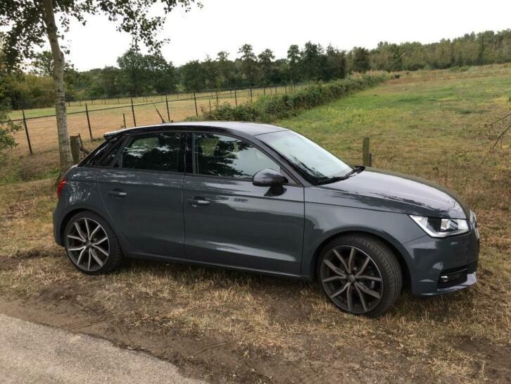 Audi A1 1.6TDI 4-Deurs 150 PK Nieuwstaat.