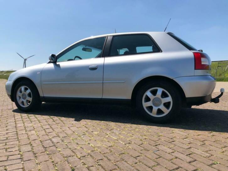 Audi A3  1.6  102PK  3D  Grijs  08-2002  191.485kmNAP
