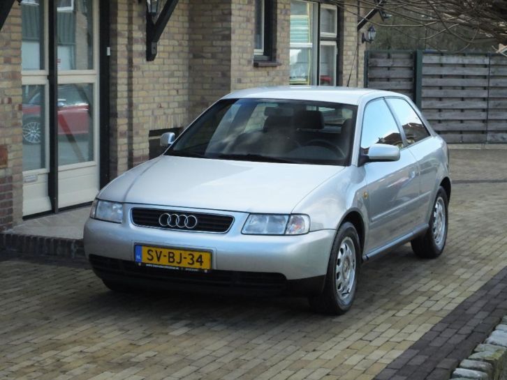 Audi A3 1.6 74KW 3D 1998 Grijs Nw. D-riemElektr. PakketNAP