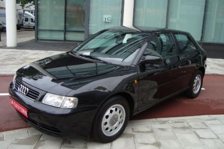 Audi A3 1.6 AmbienteAIRCO  N.A.P (bj 2000)