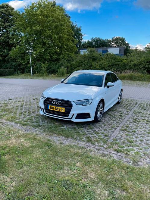 Audi A3 1.6 TDI 3 x s-line s tronic