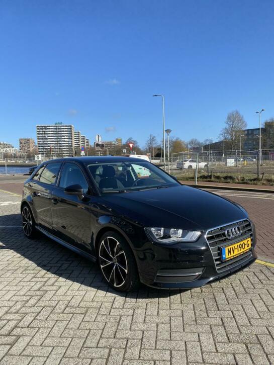 Audi A3 1.6 TDI 81KW Sportback 2016 Zwart