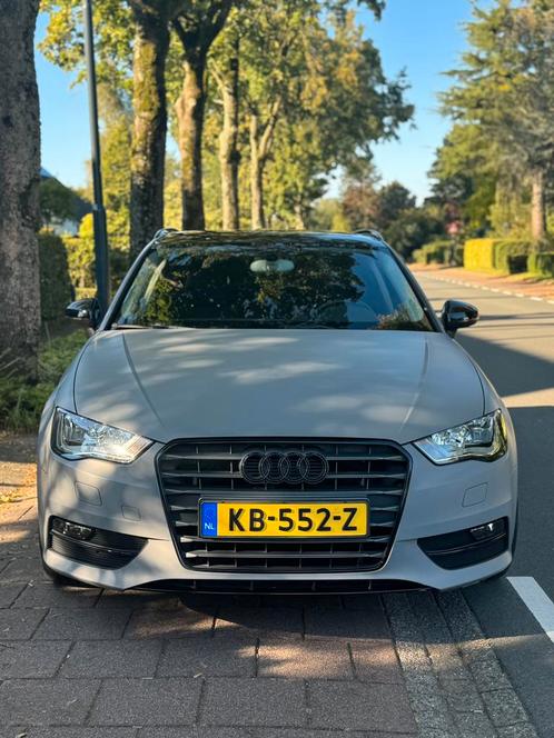 Audi A3 1.6 TDI 81KW Sportback S-tronic 2015 Grijs