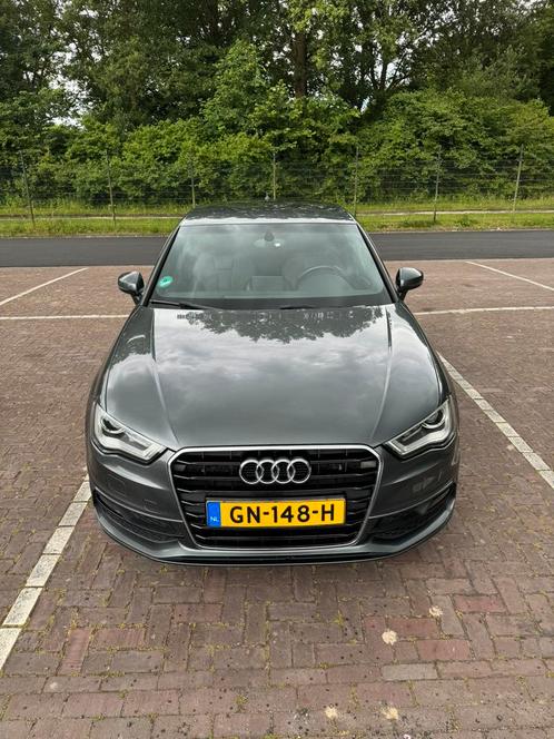 Audi A3 1.6 TDI Sportback 3X S-Line 150PK NAP