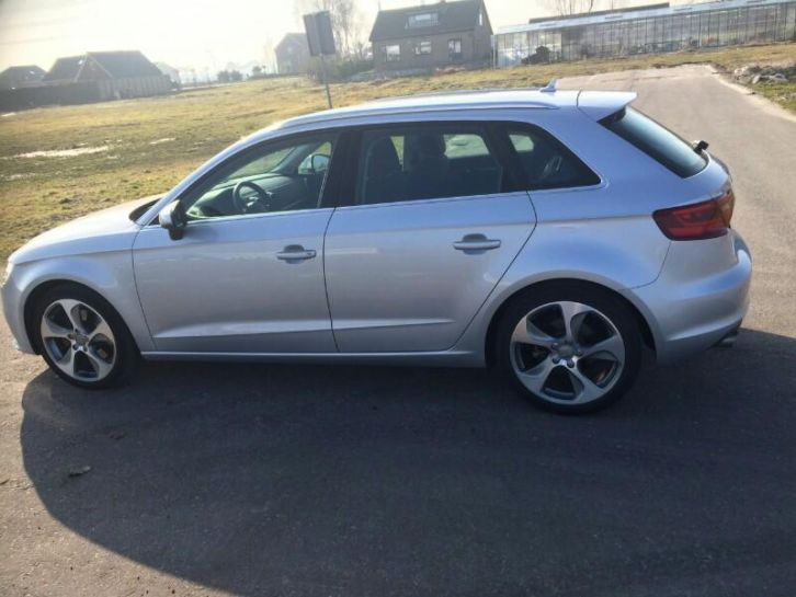 Audi A3 1.8 Tfsi 132KW Sportback AUT 2013 Grijs