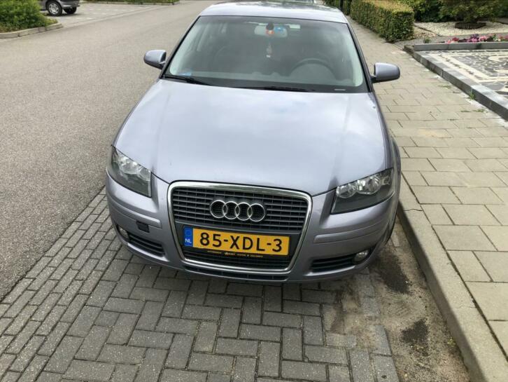 Audi A3 1.9 TDI Sportback 77KW DPF 2007 Grijs