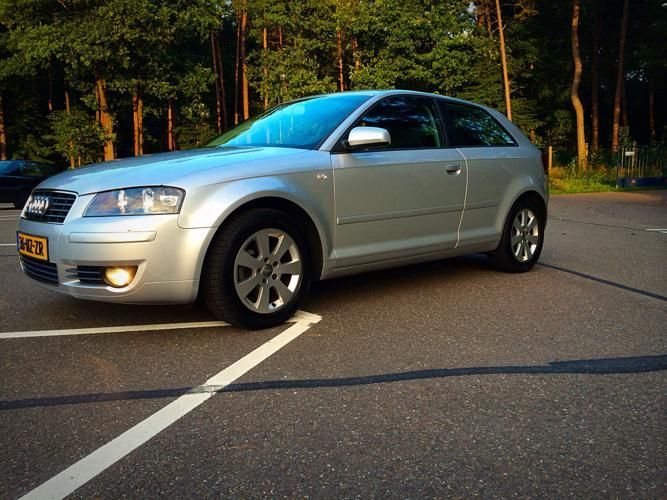 Audi A3 2.0 110KW 3D 2004 Grijs 110.000 km