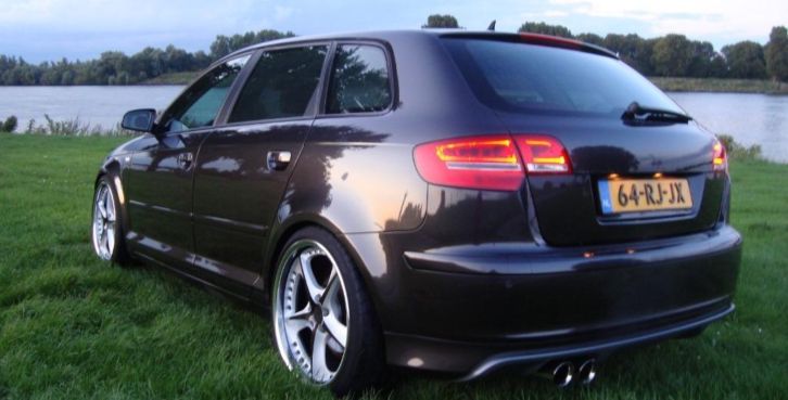 Audi A3 2.0 Sportback 147KW Tfsi DSG 2005 Lafa Grijs supper 