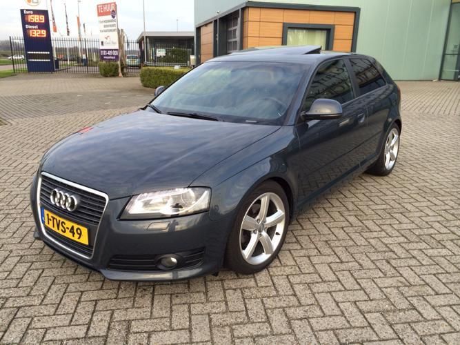 Audi A3 2.0 TDI S-Edition Leder Navi Xenon 