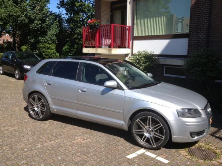 Audi A3 2.0 TDI Sportback 100KW DSG 2006 Grijs