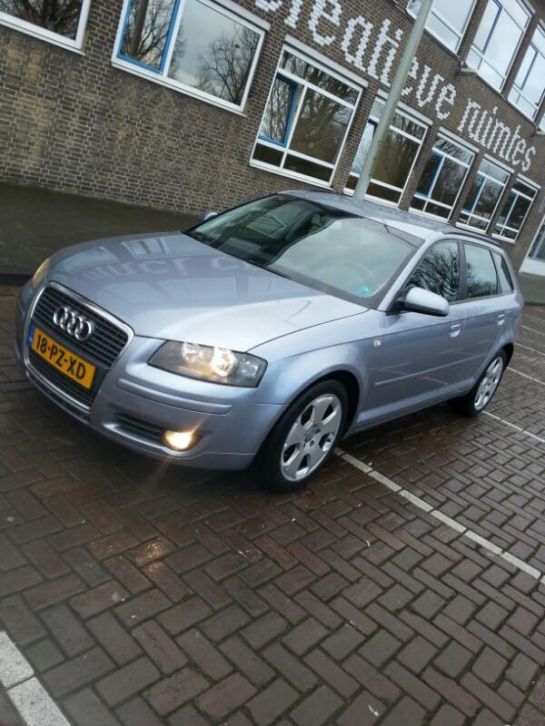 Audi A3 2.0 TDI Sportback 103KW 2005 Grijs